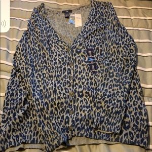 GAP cardigan sweater